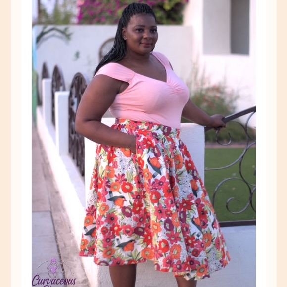 Retrolicious skirt - Picture 1 of 3